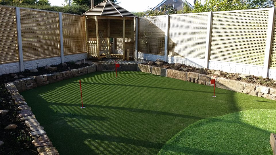 Putt It Right - Home Putting Green